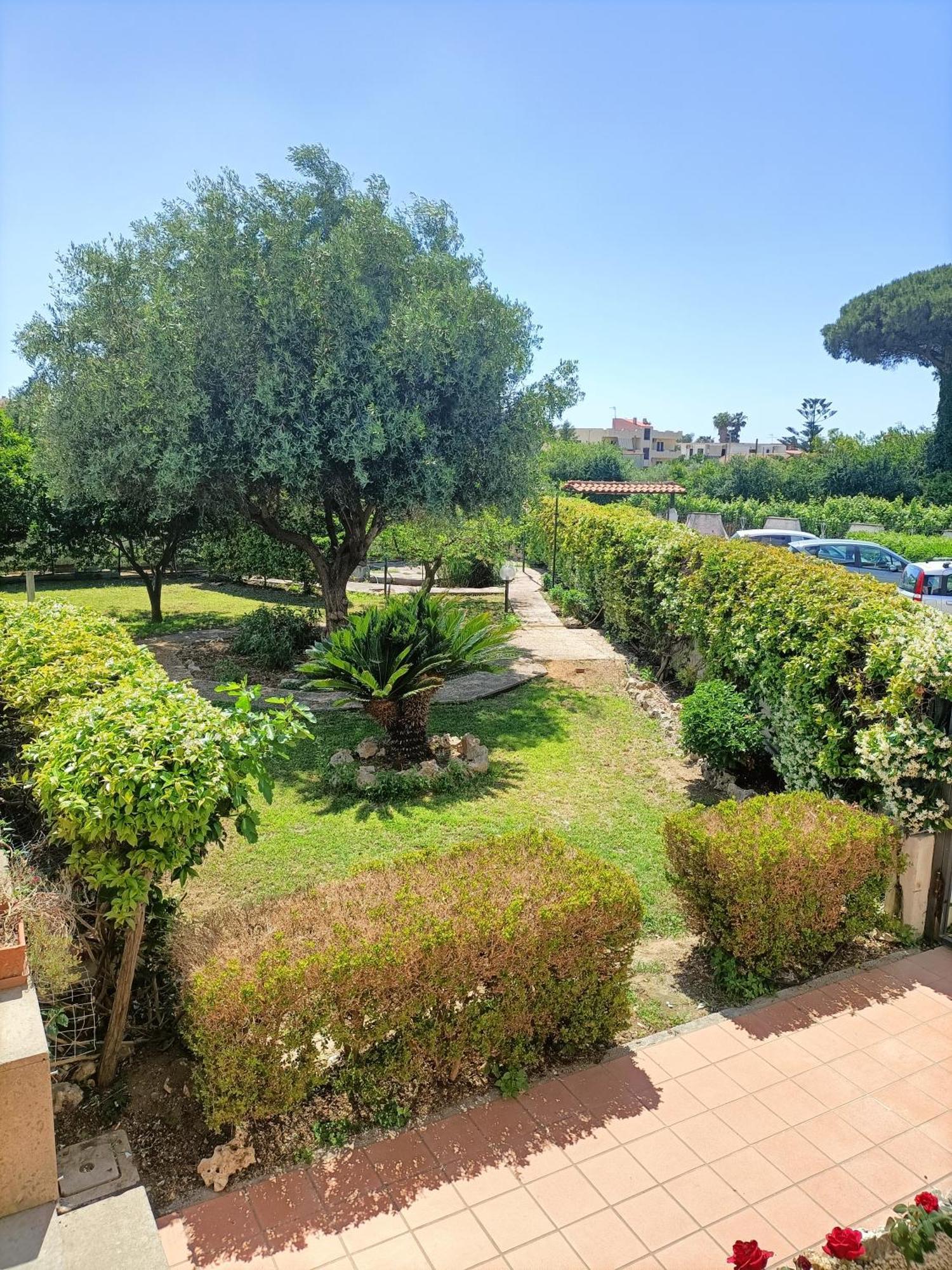 Il Giardino Degli Ulivi Apartment Giugliano In Campania Exterior photo